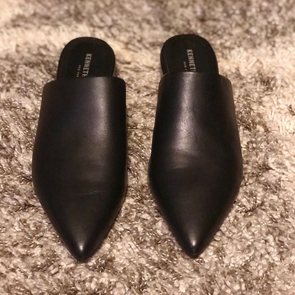 Kenneth Cole Shoes - Kenneth Cole New York Women’s Alina Mules